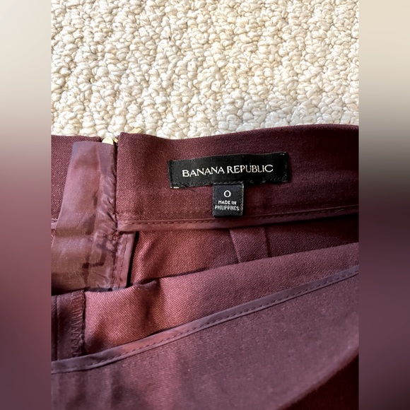 Banana Republic skirt - Picture 2 of 3